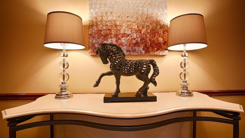 Hotel Western East &