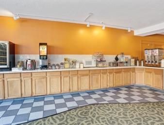 Clarion Pointe University/expo Hotel Louisville