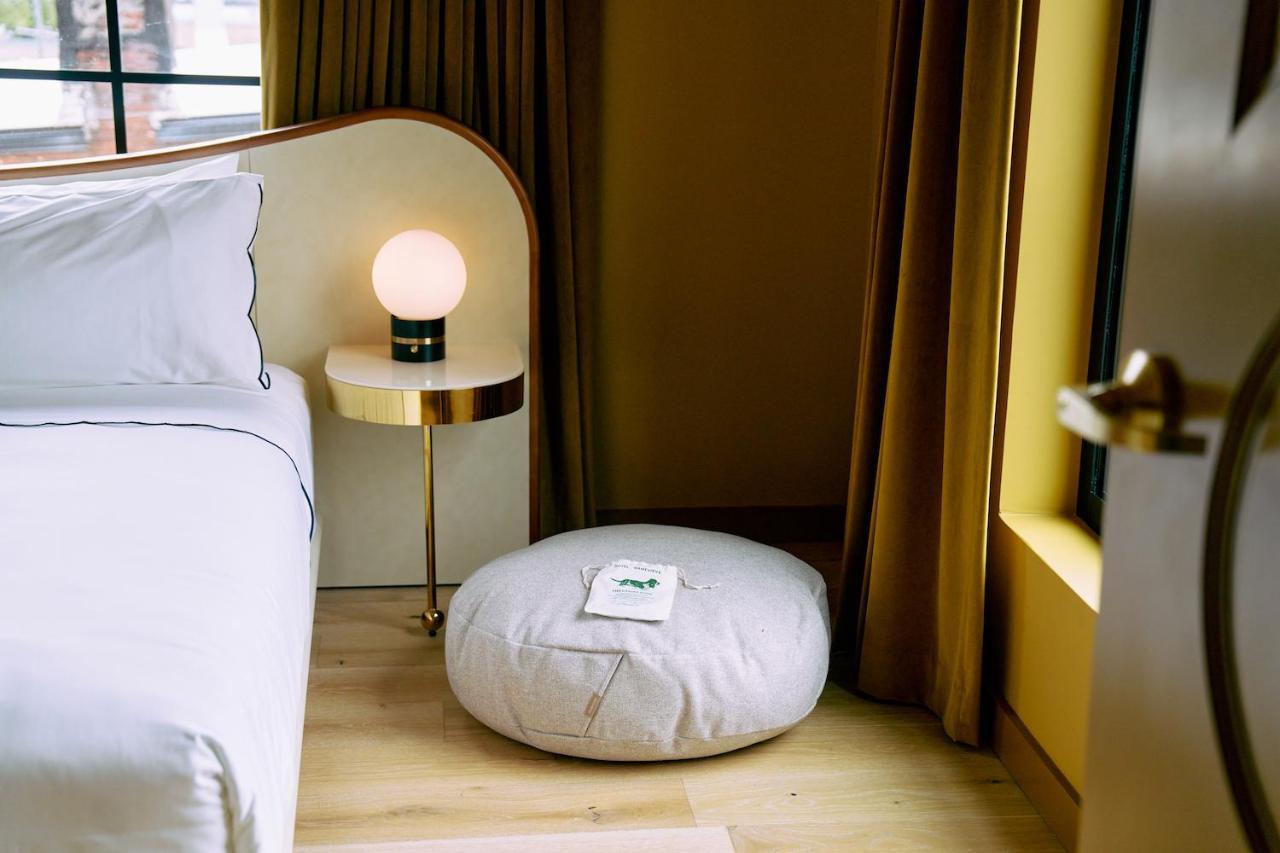 Genevieve Hotel 4*
