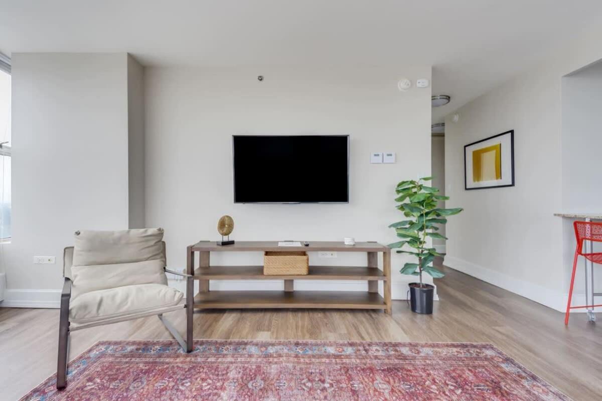 Apartment Cozysuites 800 Tower 1br With Gym! 09 *