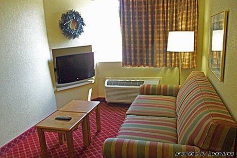 Extended America - - Alliant Avenue Louisville