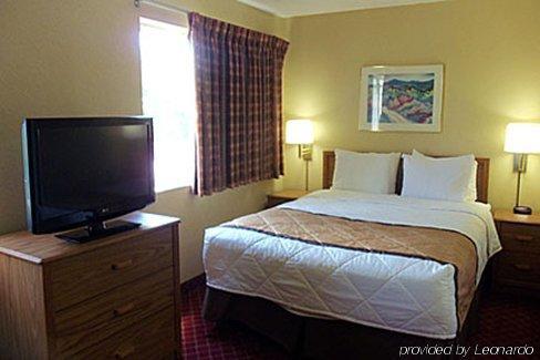 Extended America - - Alliant Avenue Hotel