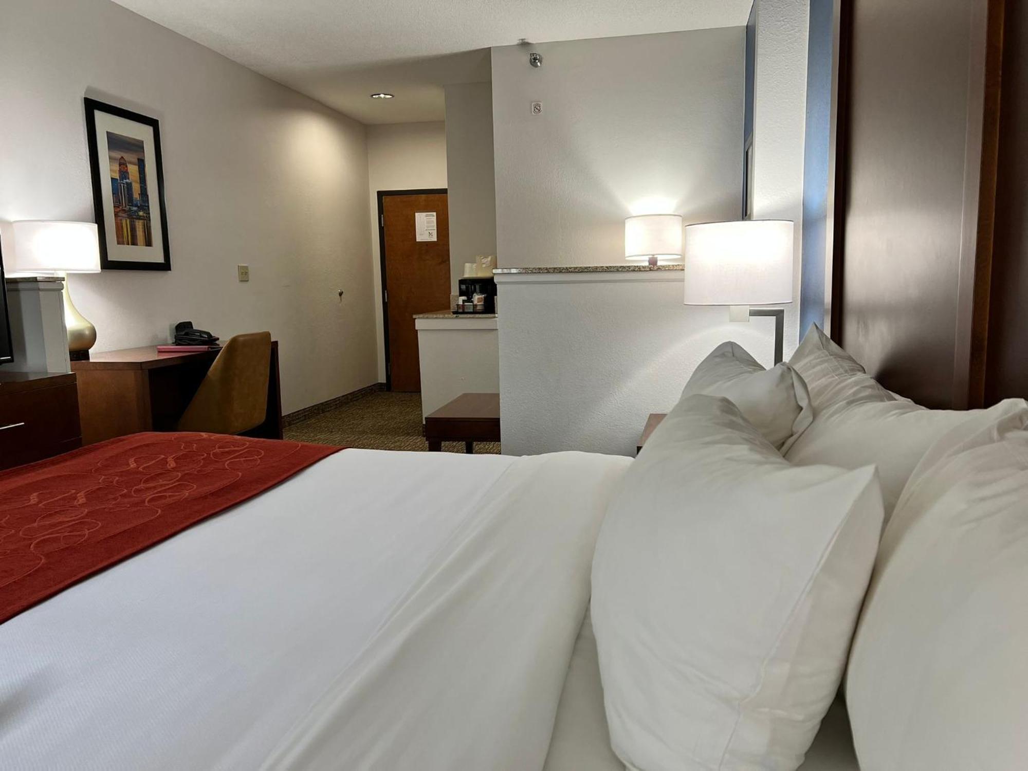 Hotel Comfort East
