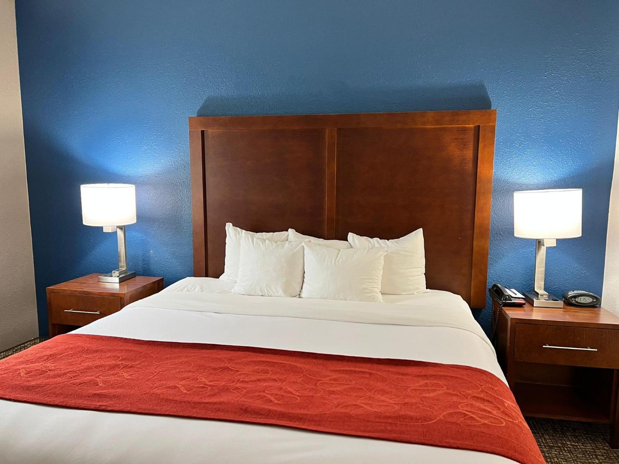 Comfort East Hotel Louisville