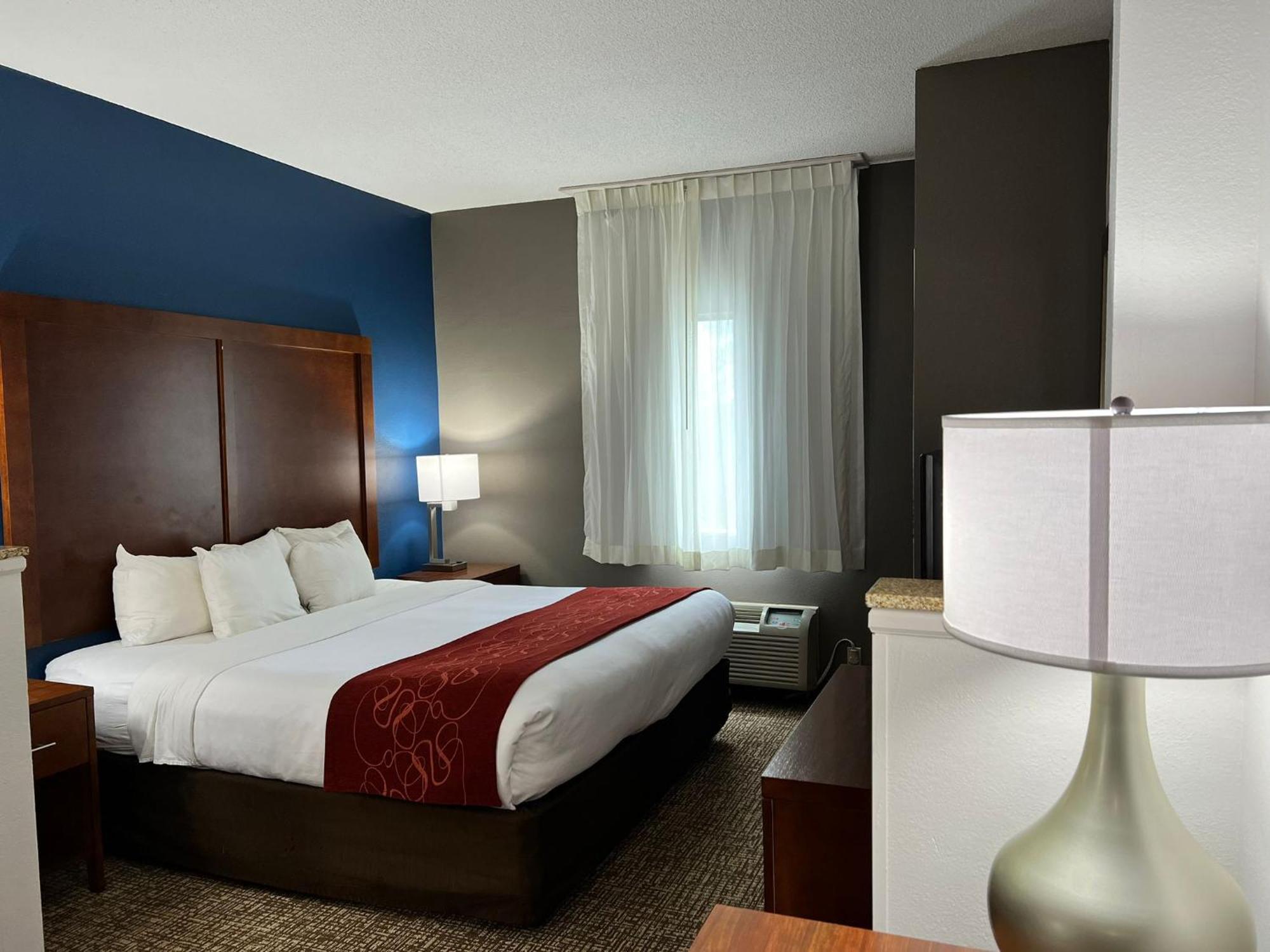 Hotel Comfort East Louisville