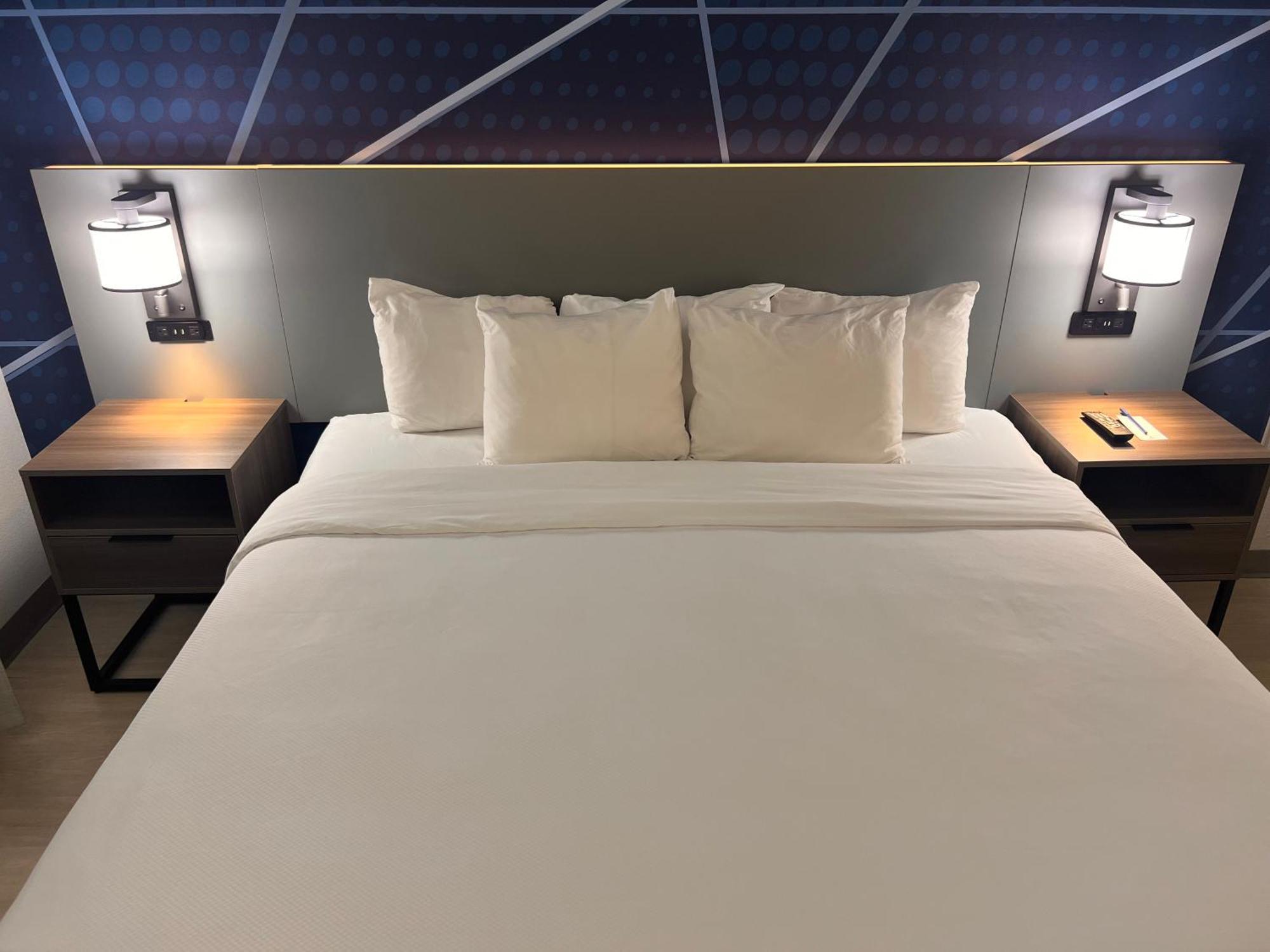 Hotel Comfort Airport Louisville