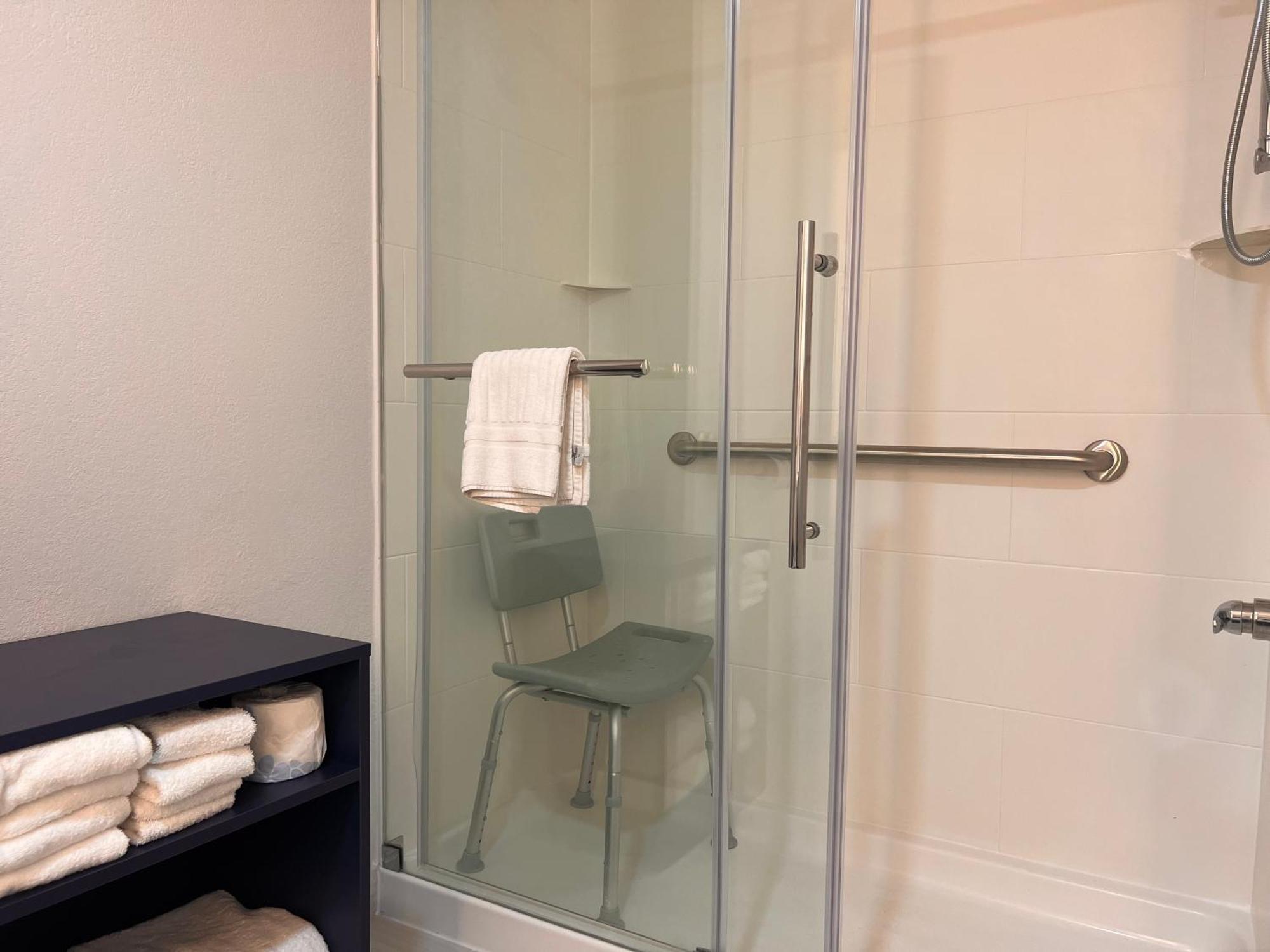 Comfort Airport Hotel