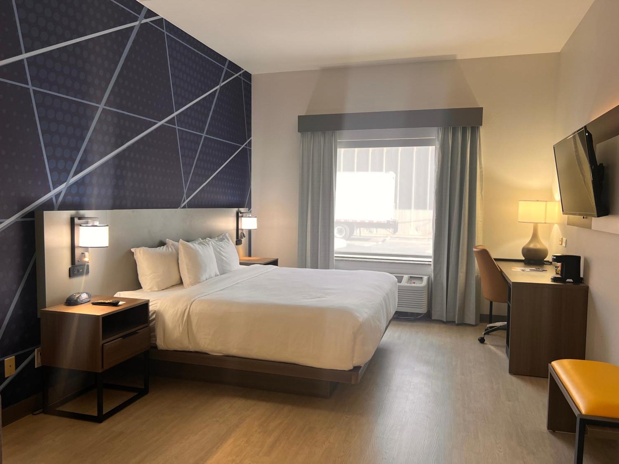 Comfort Airport Hotel