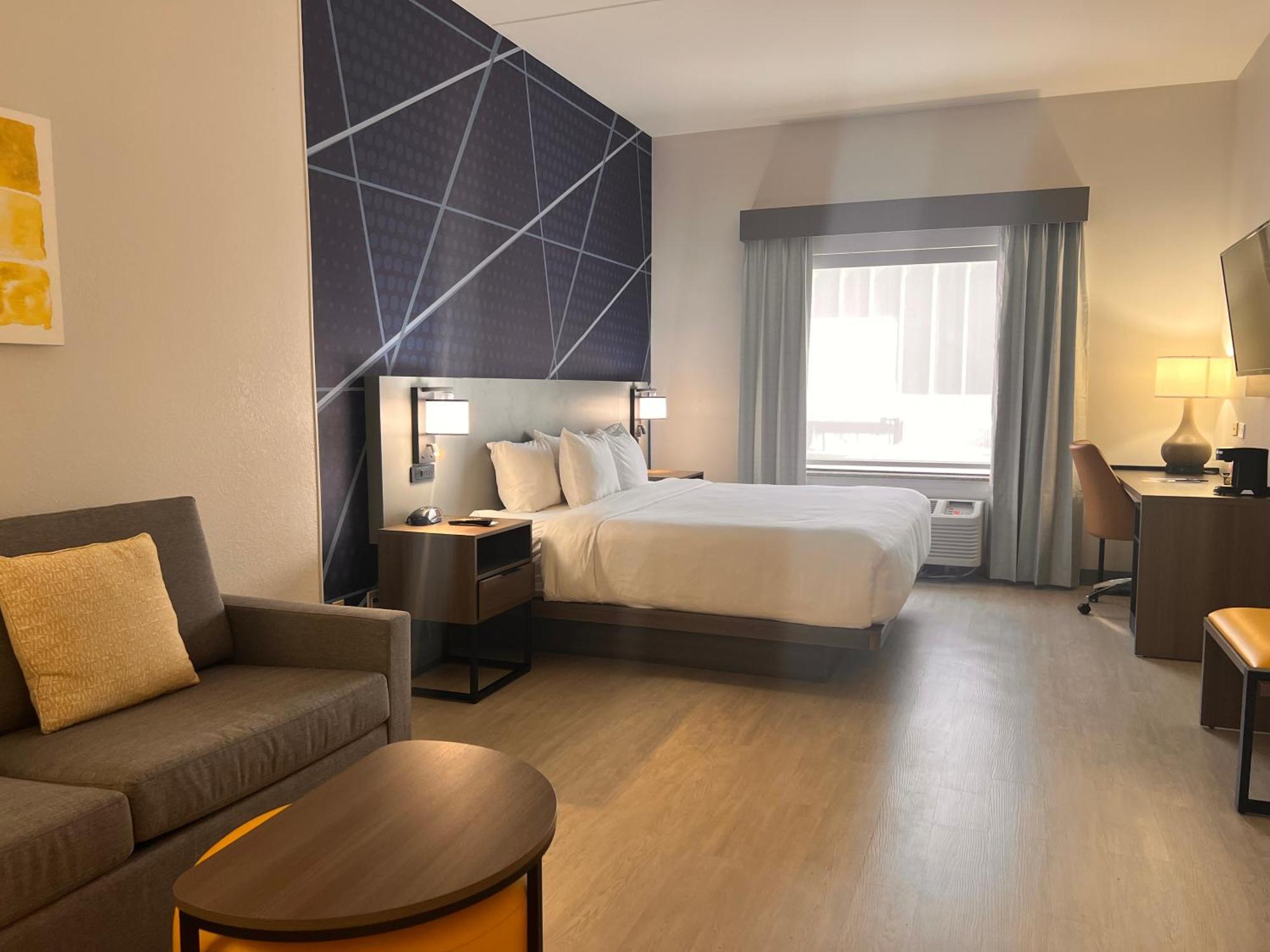 Comfort Airport 3* Louisville