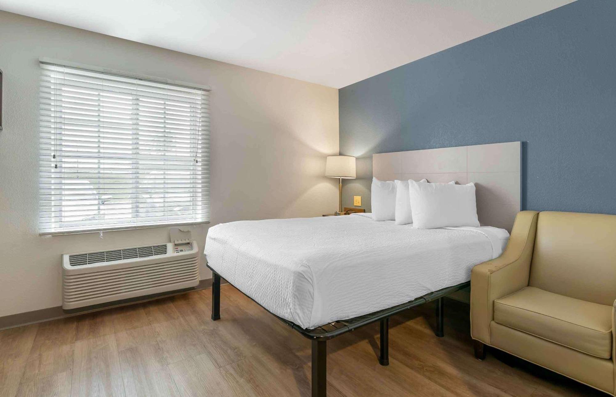 Extended America Select - - Airport Hotel 2*
