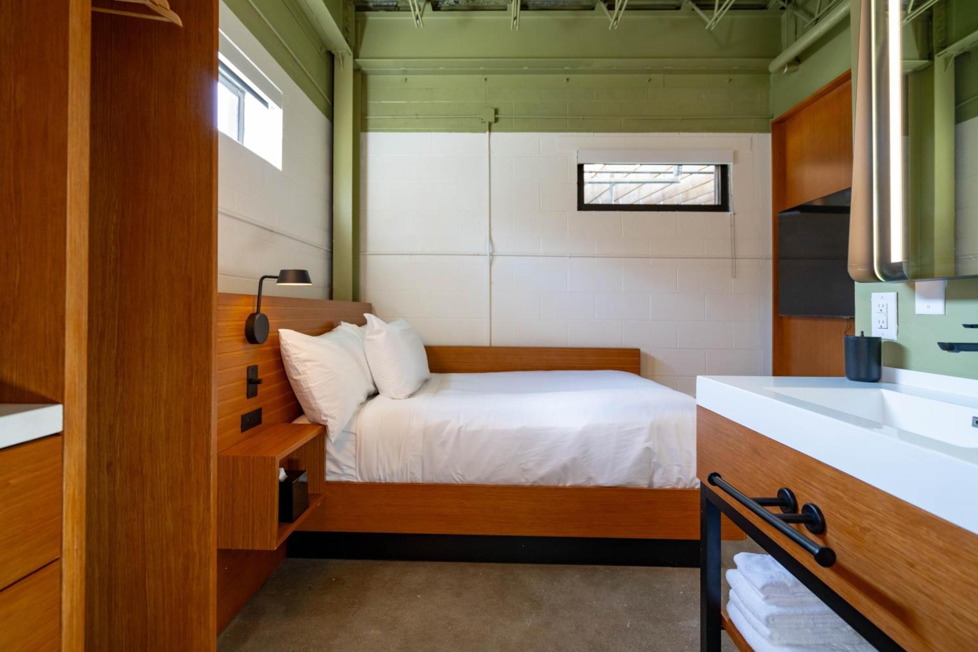 The Myriad Hotel 4*