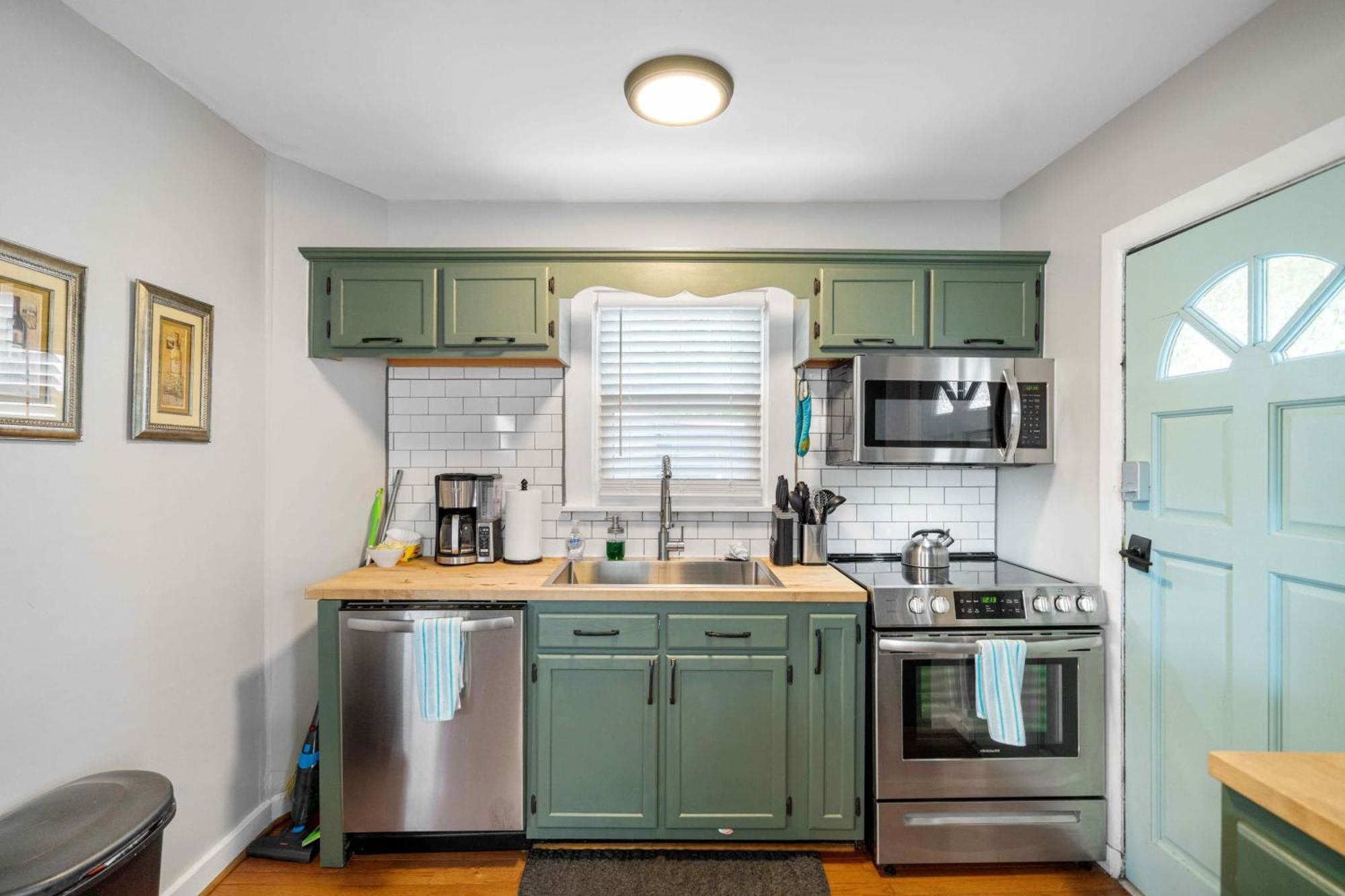 Charming Near Churchill Ds And Expo Center Louisville