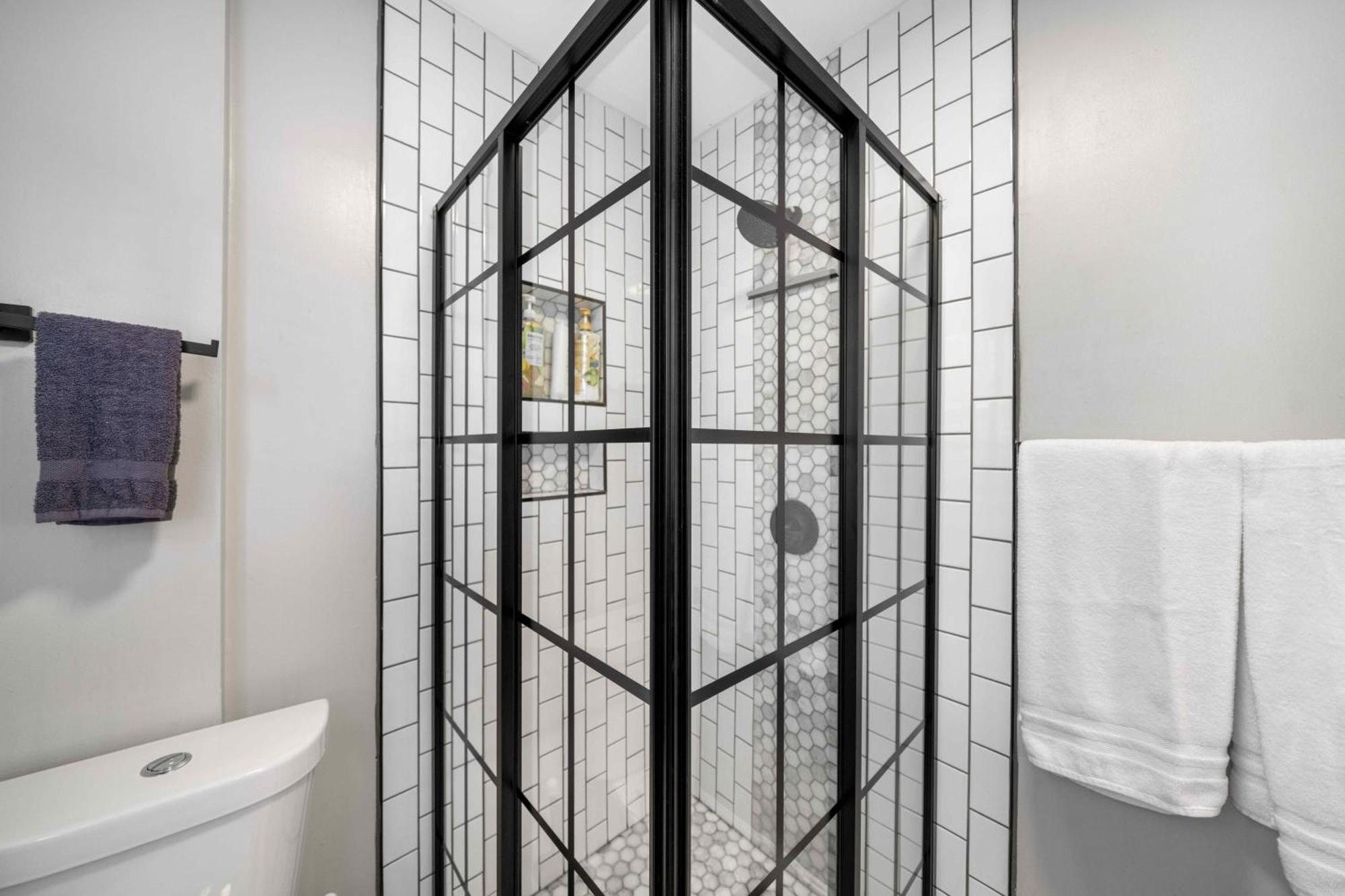 Charming Near Churchill Ds And Expo Center *