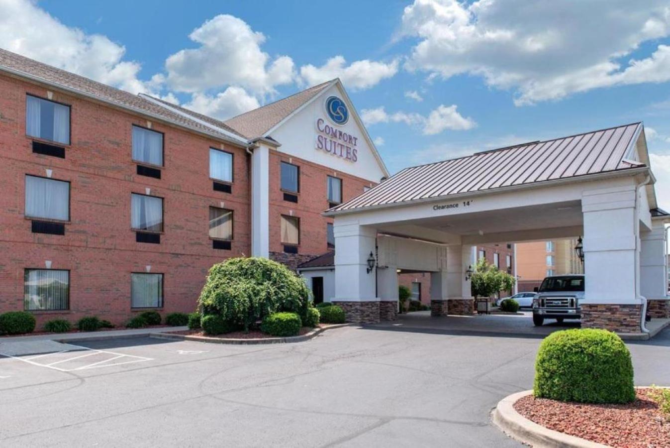 Comfort Airport 3* Louisville