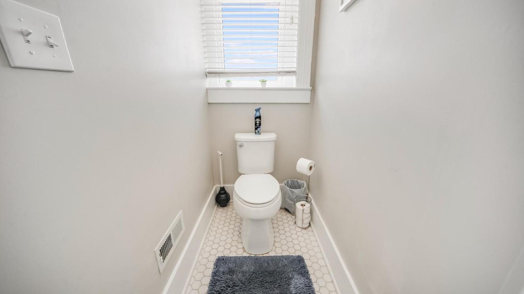 Historic 3-br Downtown Bourbon Getaway Holiday home *