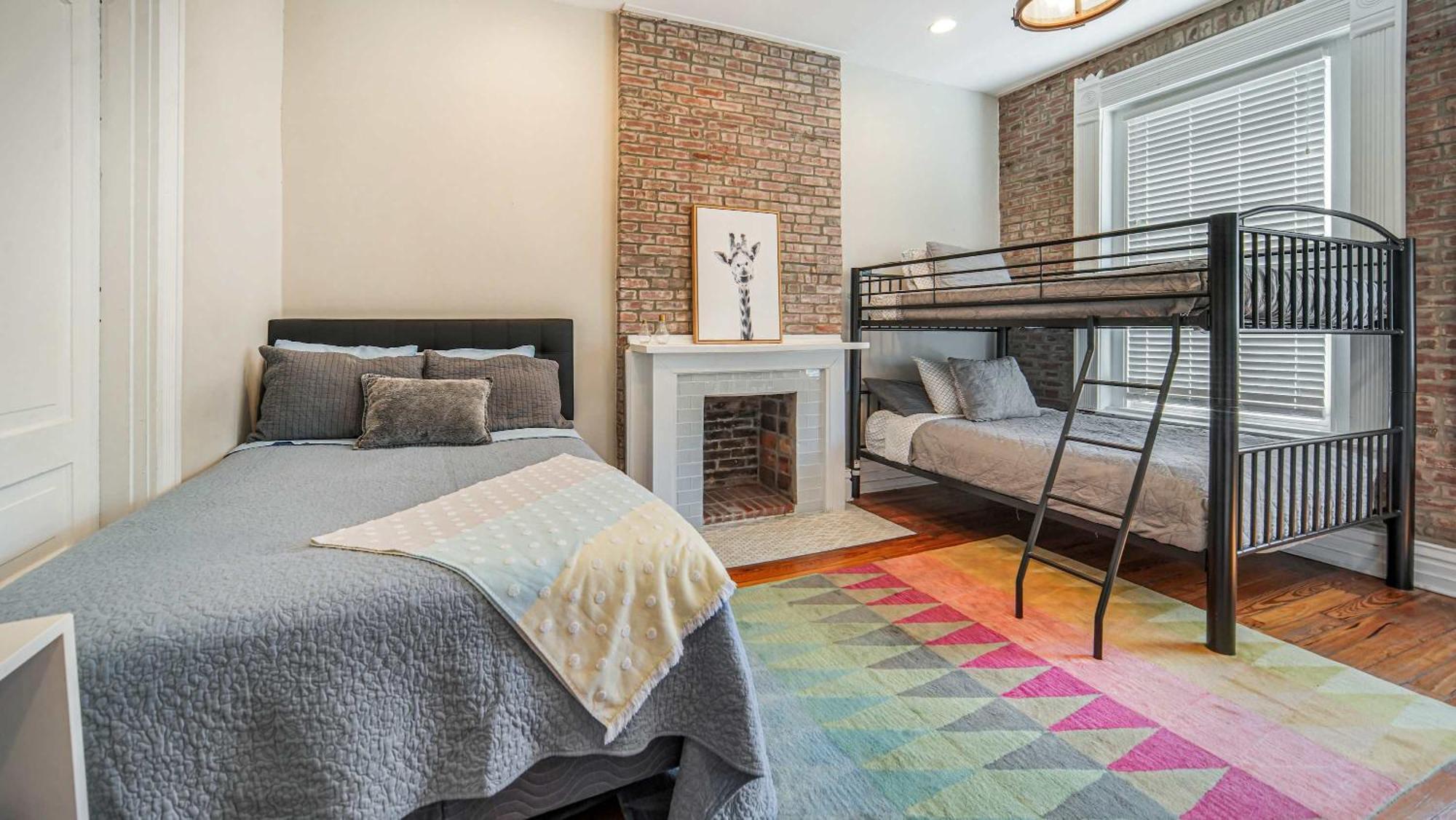 Holiday home Historic 3-br Downtown Bourbon Getaway Louisville