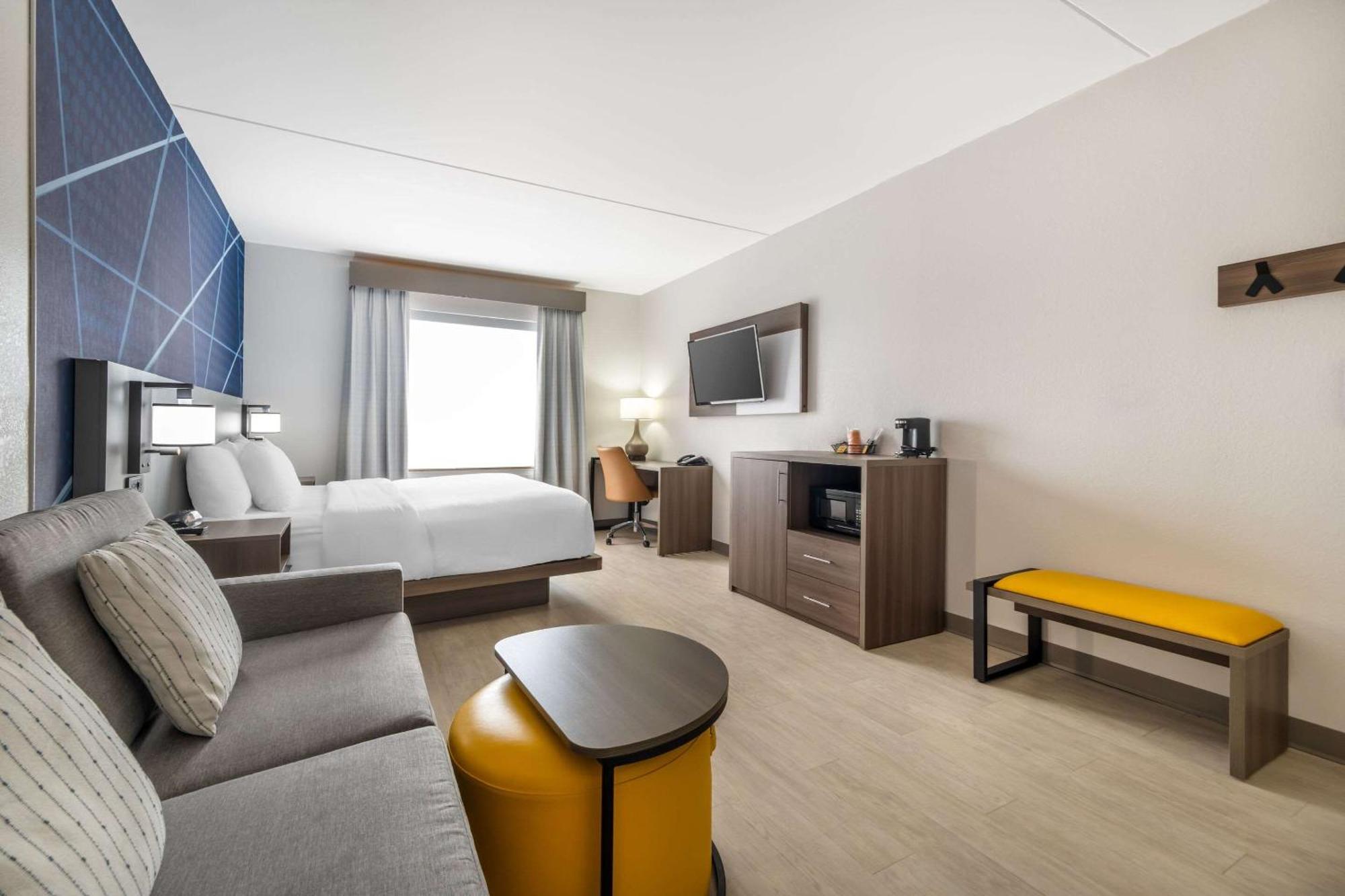 Comfort Airport 3* Louisville