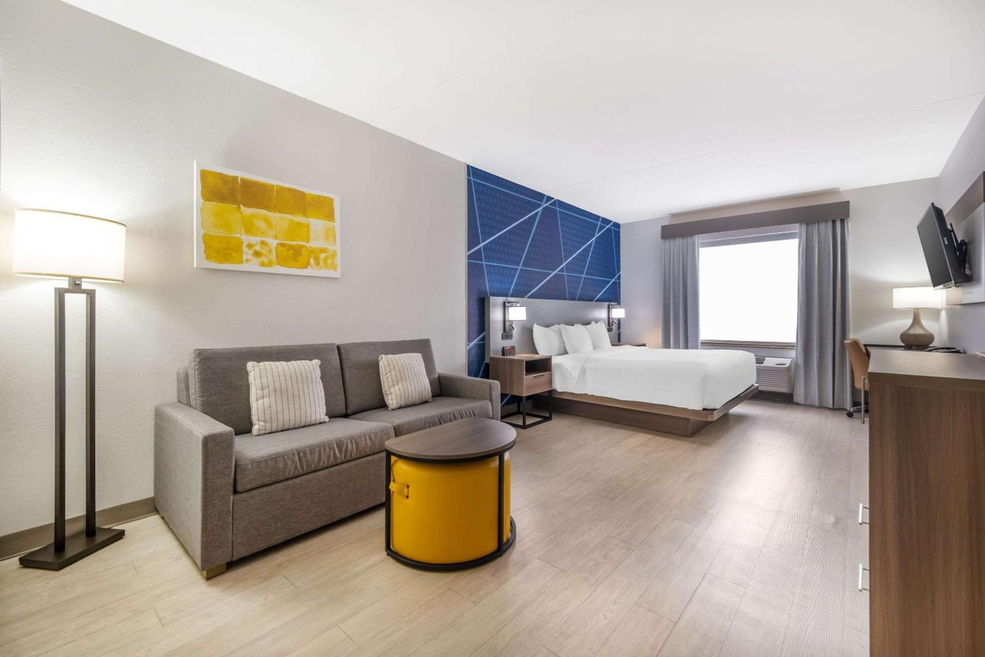 Comfort Airport Hotel