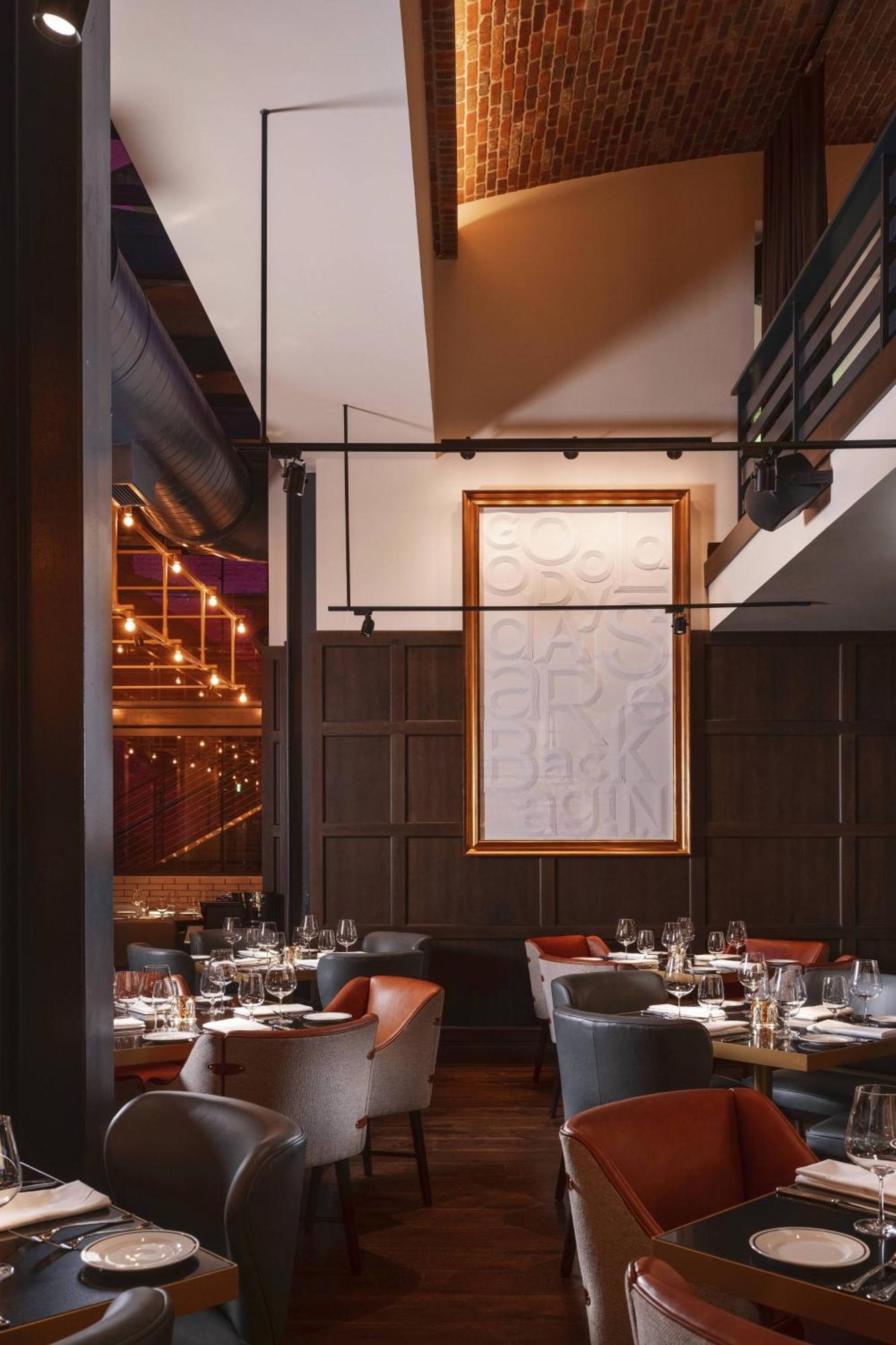 Hotel Distil, Autograph Collection 4*