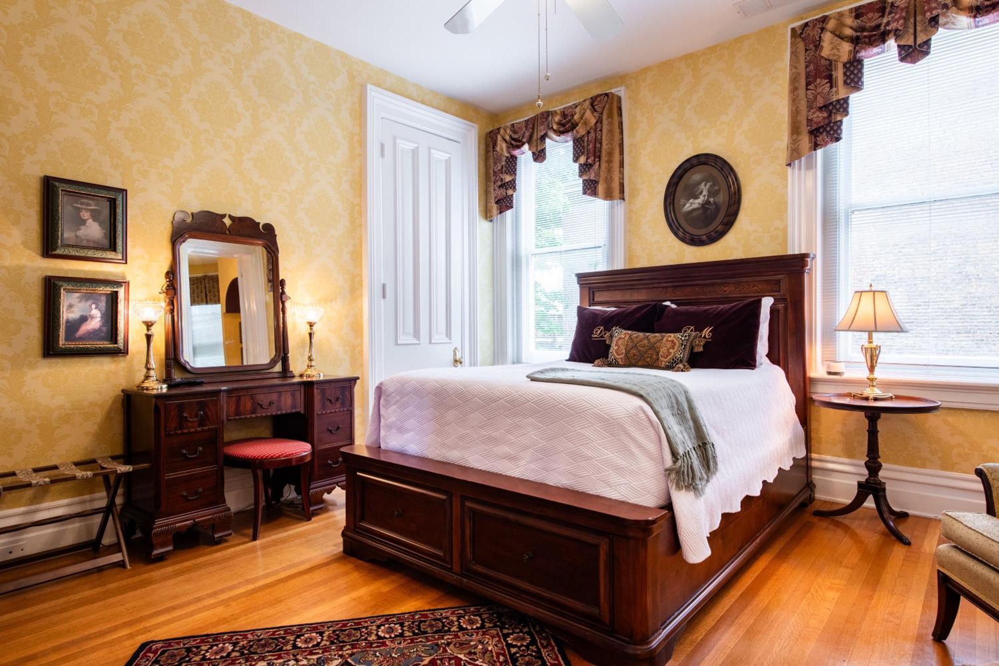 Dupont Mansion *