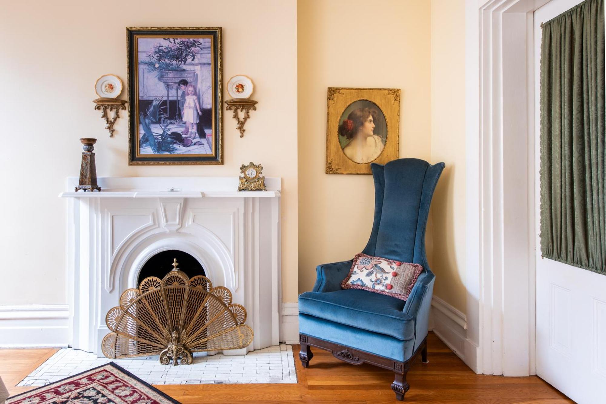 Bed & Breakfast Dupont Mansion *