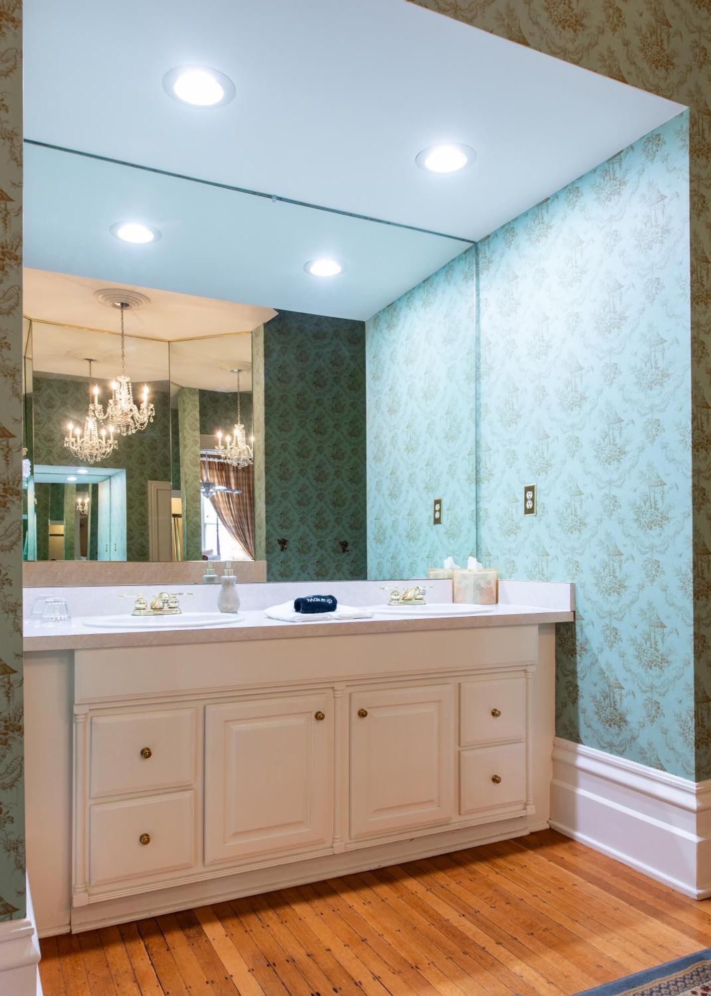 Dupont Mansion Louisville