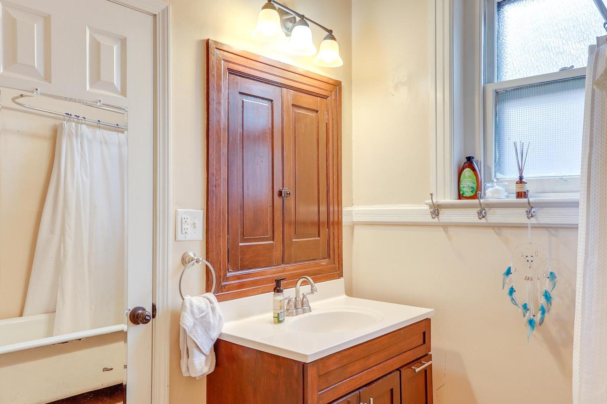 Cozy Vacation 2 Mi To Downtown! Apartment Louisville