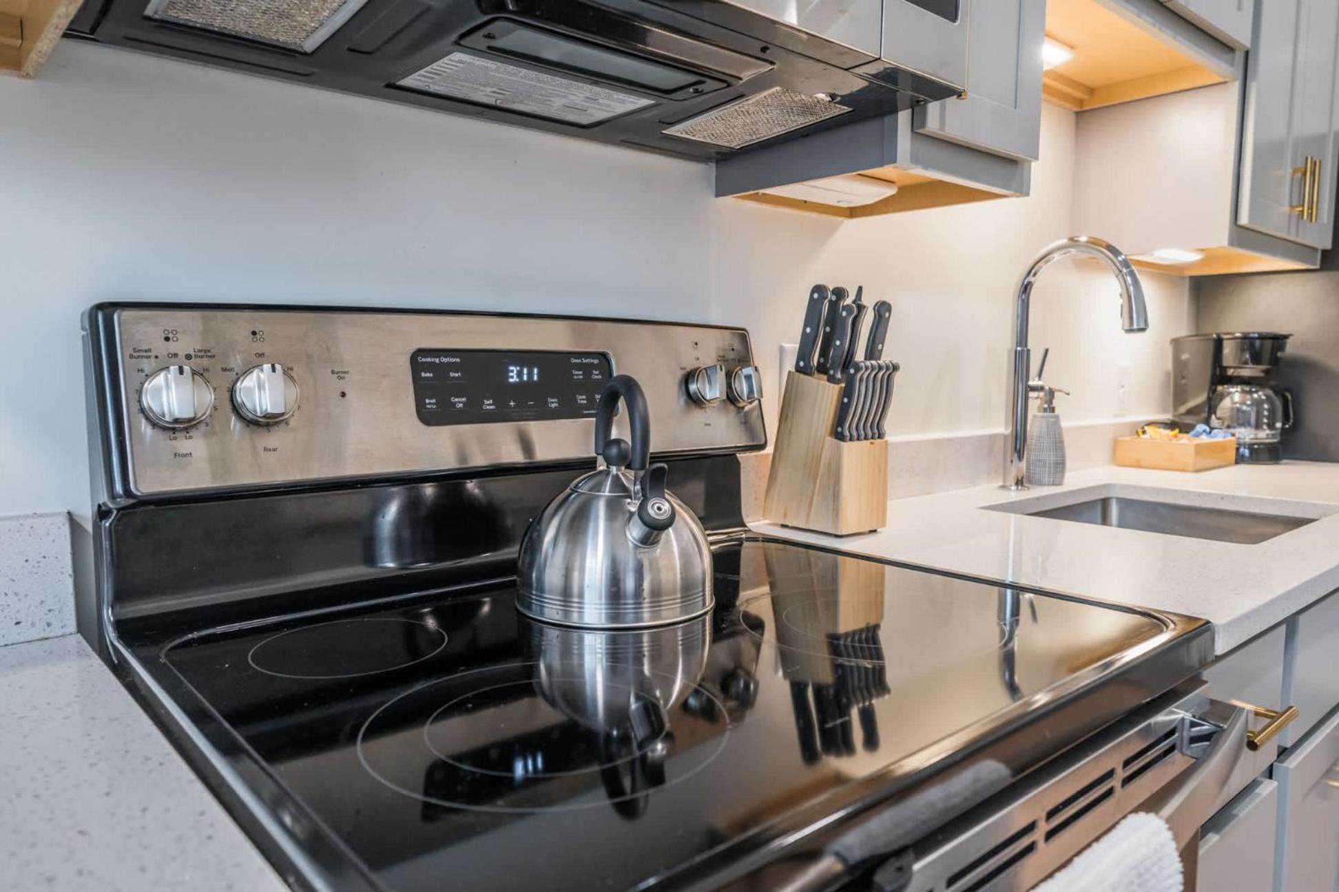 Apartment Bright And Modern In # 104 *