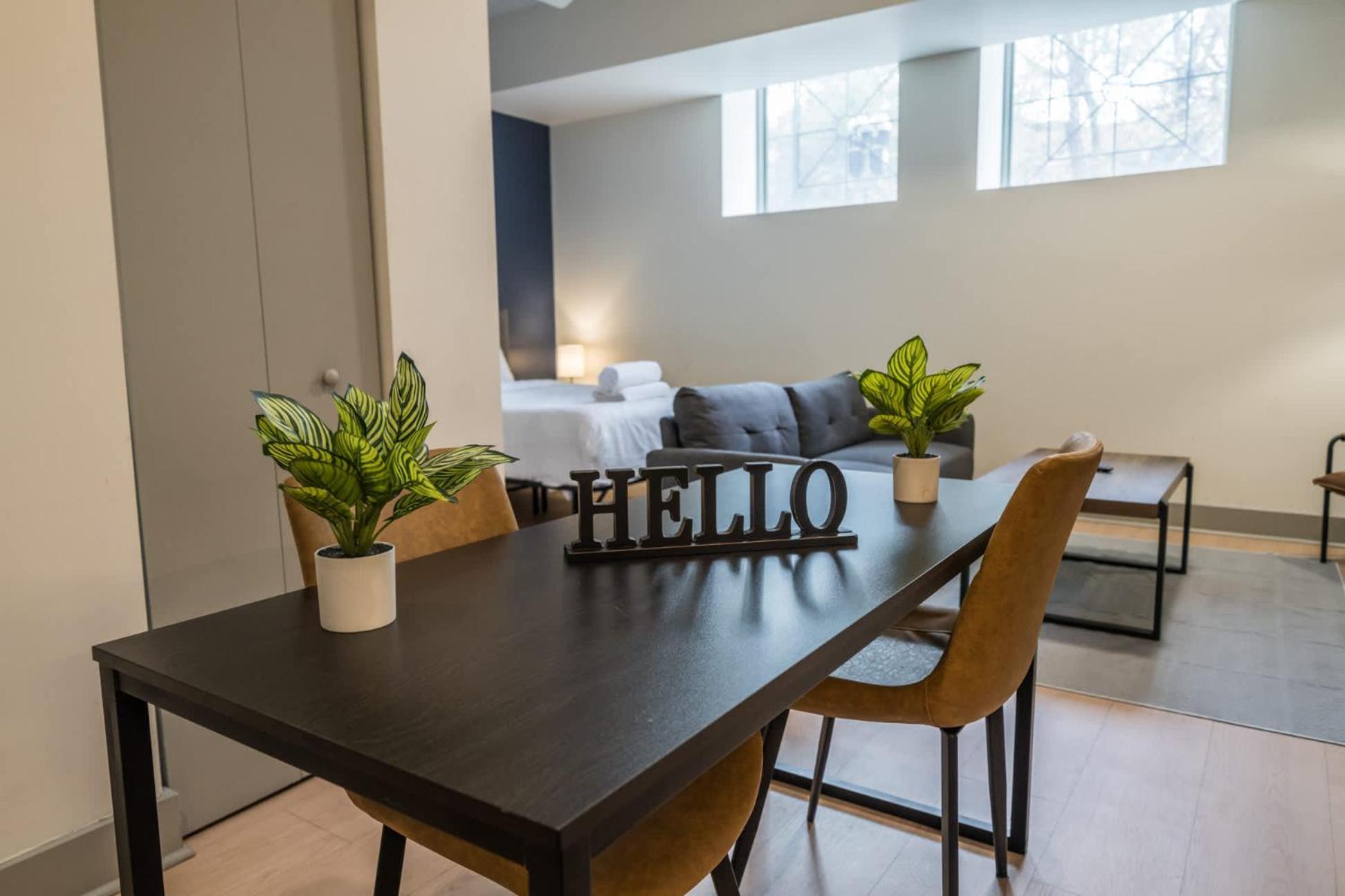 Bright And Modern In # 104 *