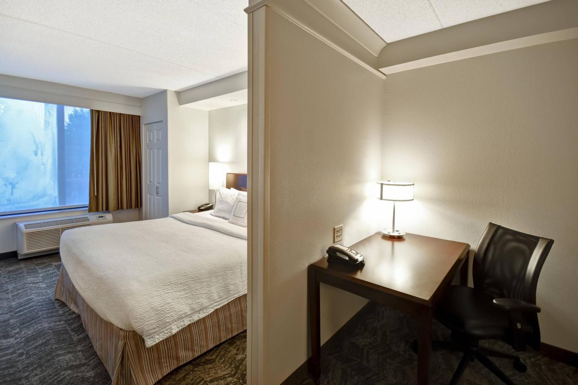 Hotel Springhill Airport Louisville