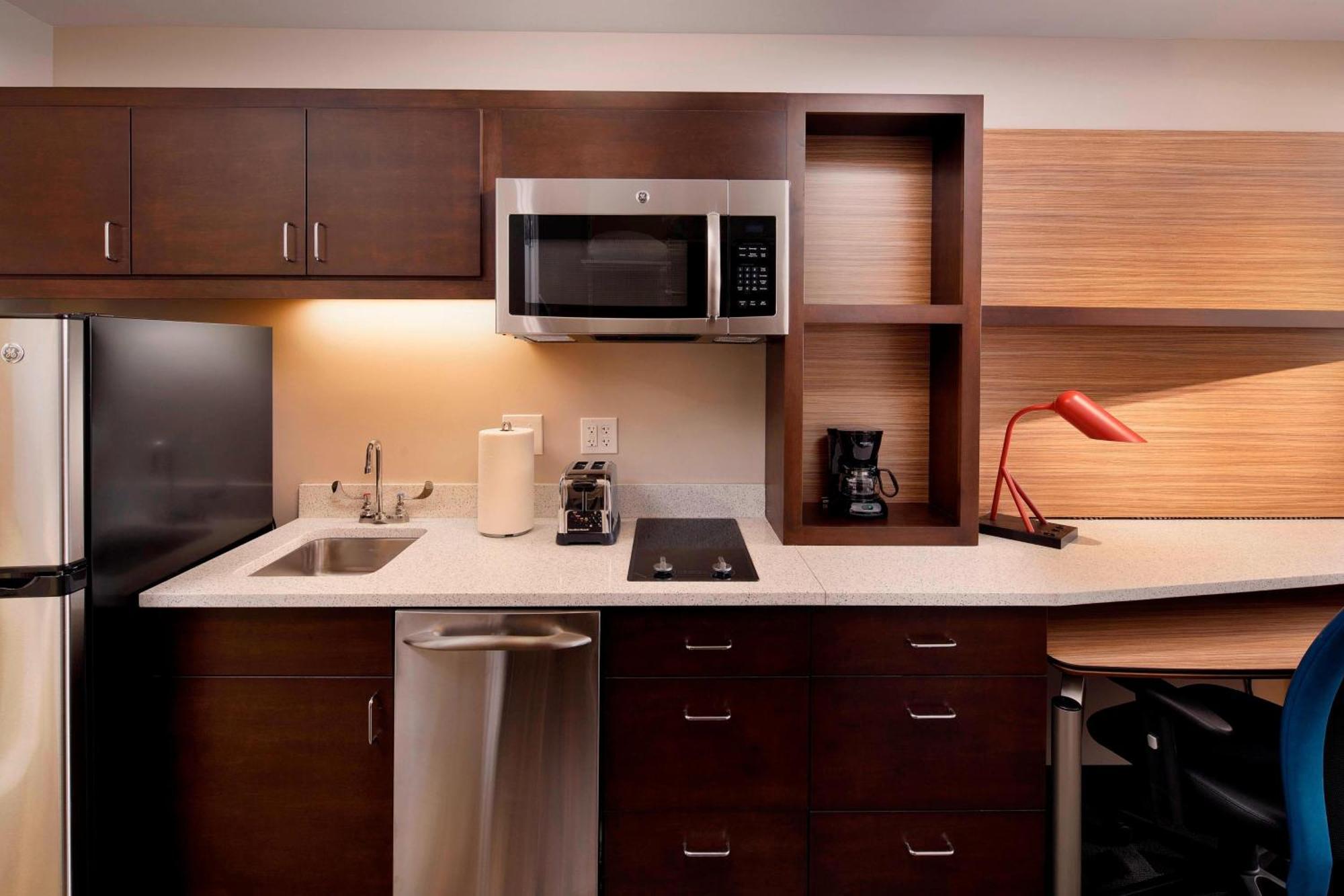 Towneplace By Marriott Northeast Hotel