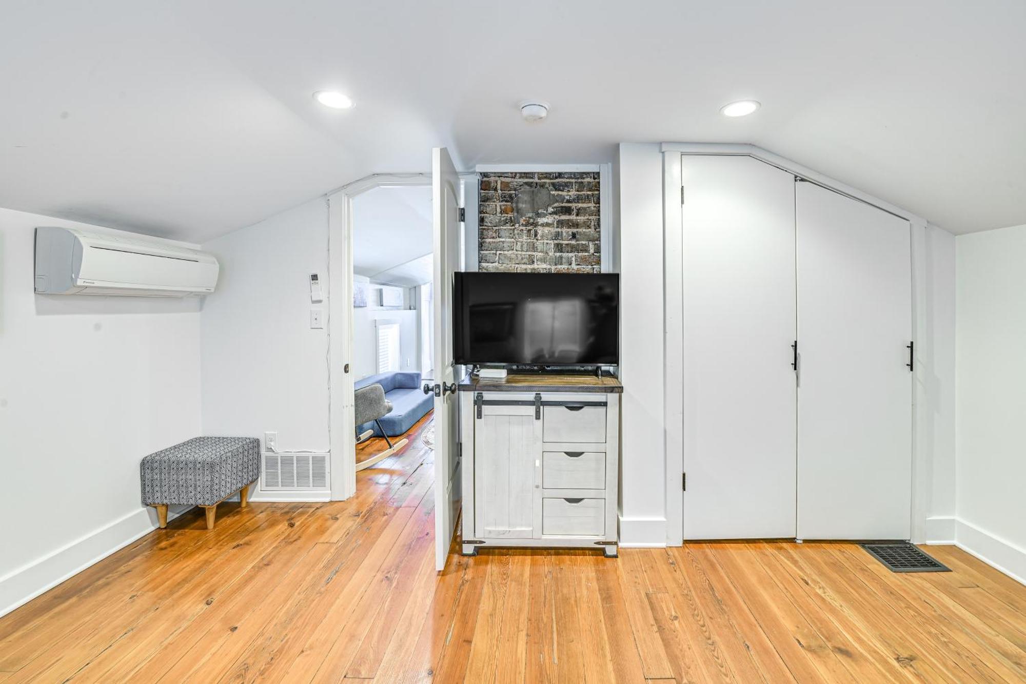 Holiday home Family-friendly Gem Prime Location! Louisville