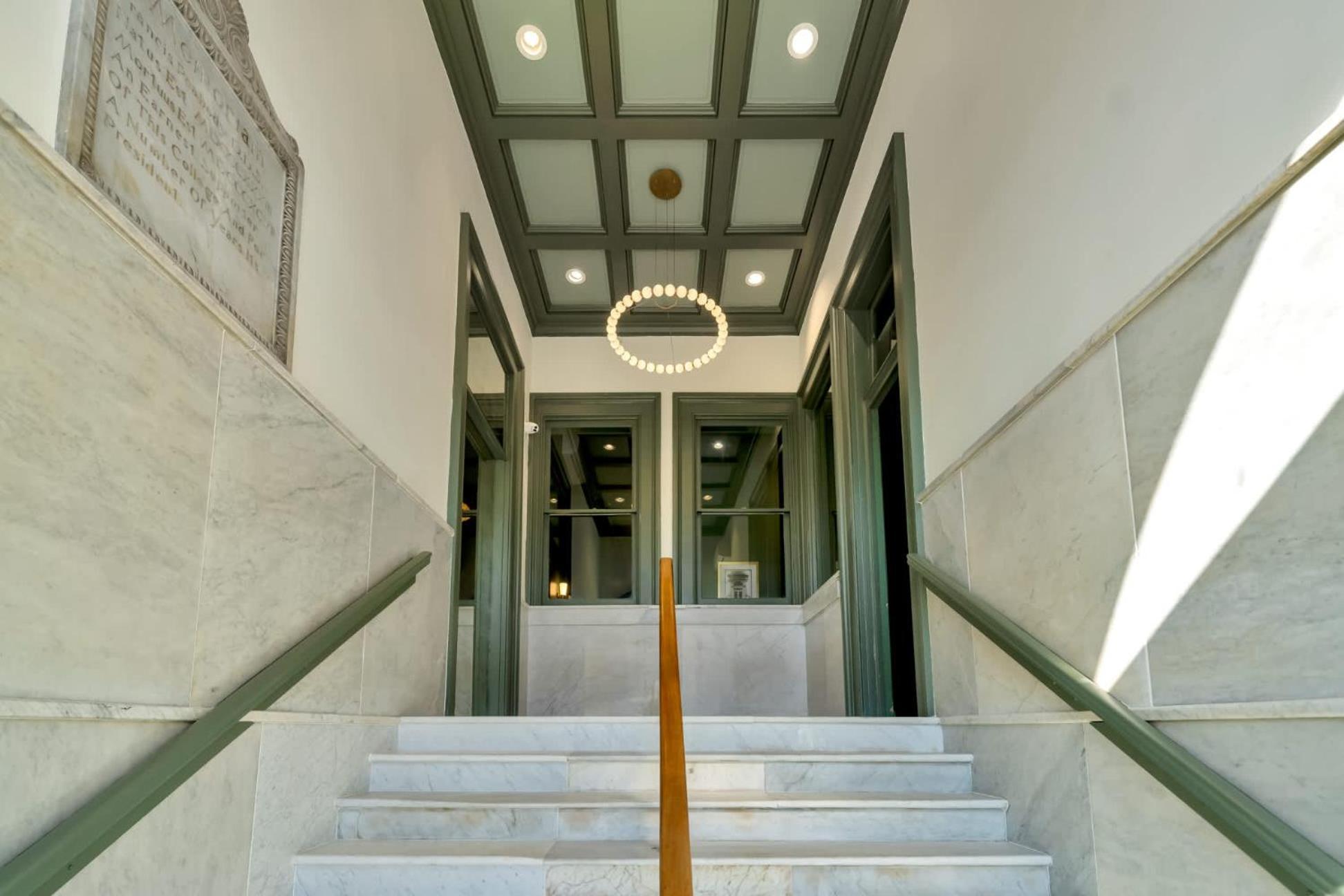 Apartment Bright And Modern In # 112 Louisville