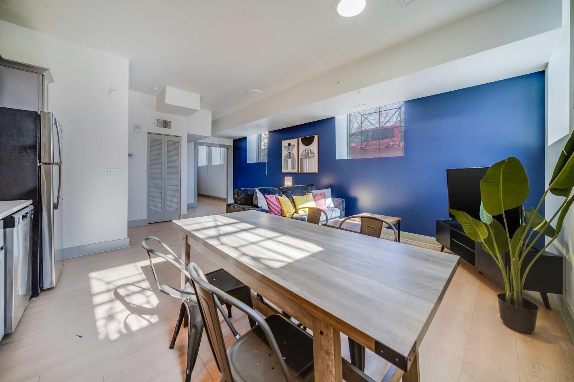 Bright And Modern In # 112 Apartment Louisville
