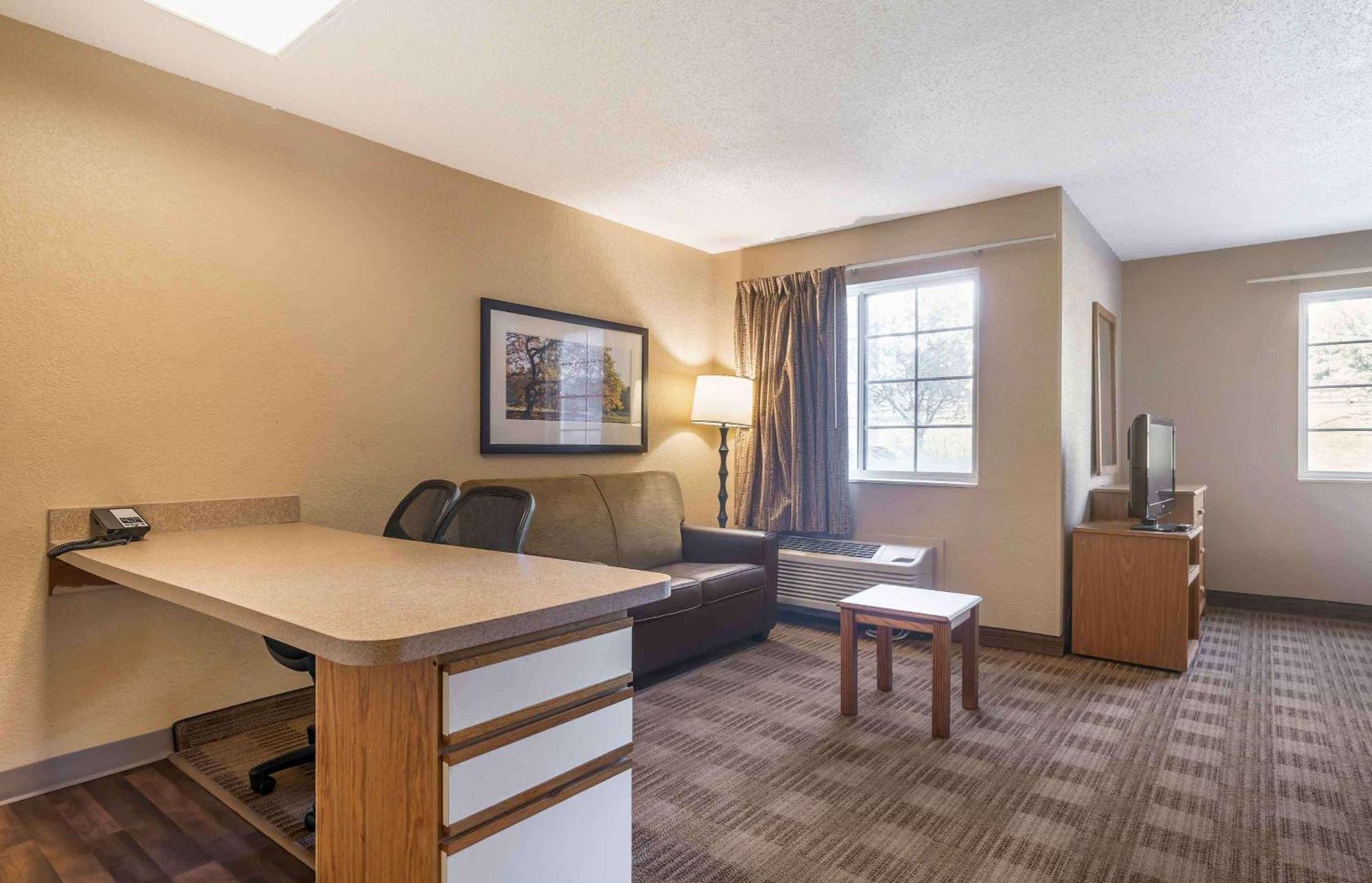 Extended America - - Alliant Avenue