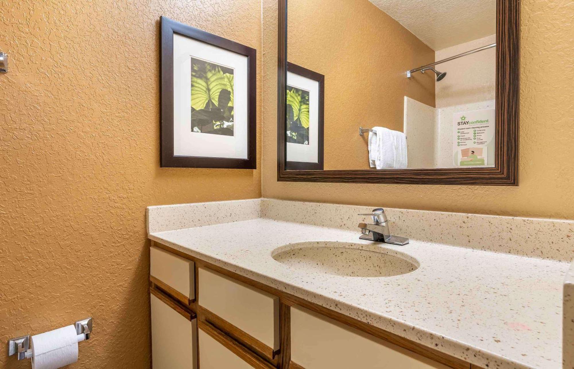 Extended America - - Alliant Avenue 2*