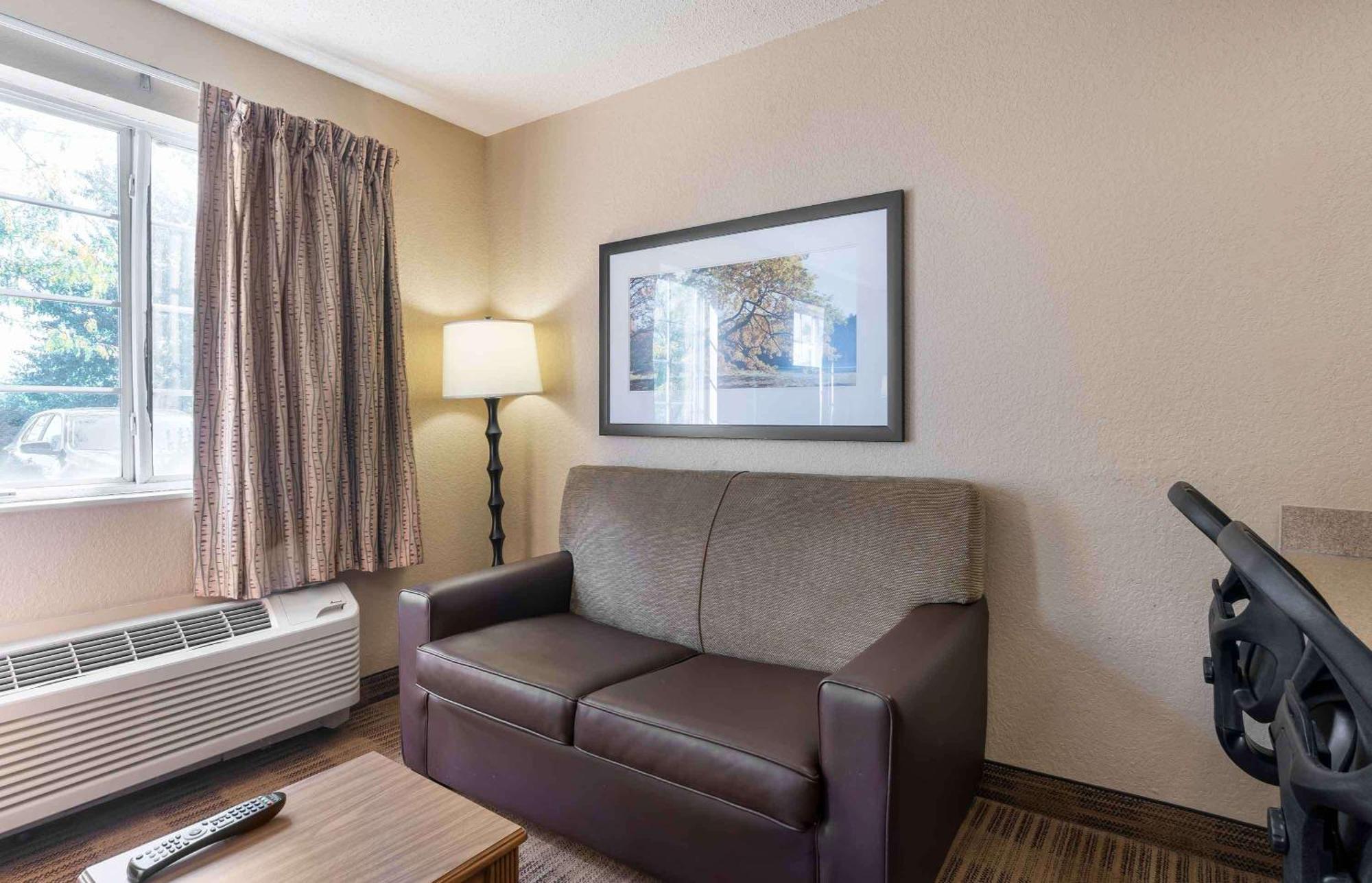 Extended America - - Alliant Avenue 2* Louisville