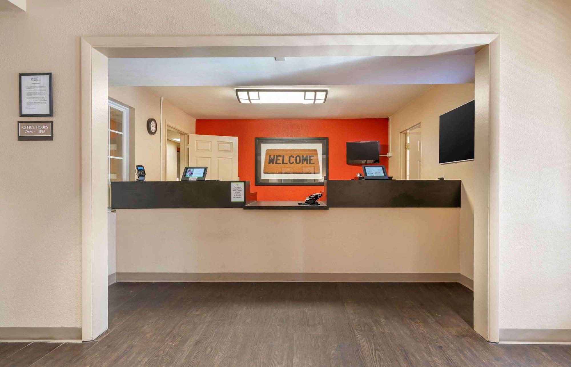 Extended America - - Alliant Avenue Louisville