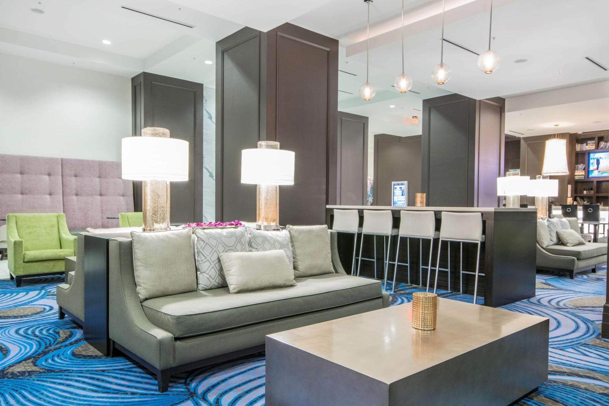 Embassy Downtown 4* Louisville