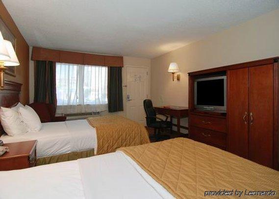 Lodge Econo Downtown Louisville