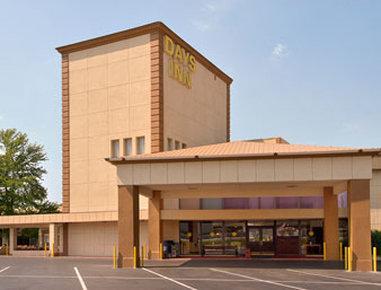 Hotel Clarion Pointe University/expo