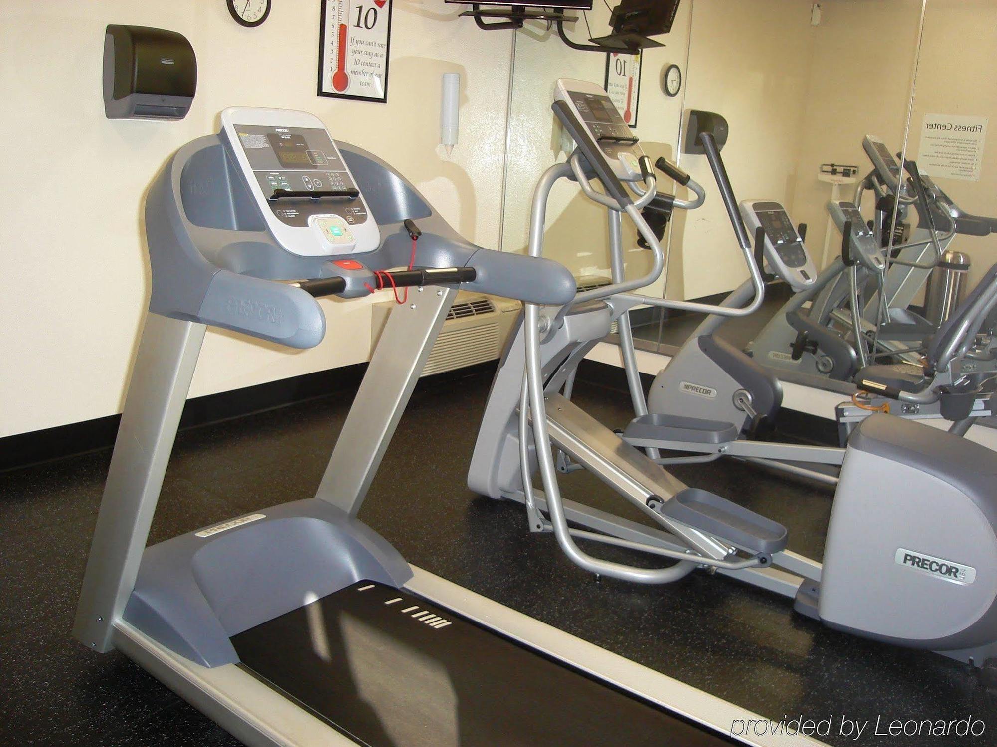 Express Northeast By Ihg 2* Louisville