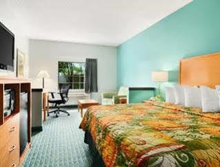 Comfort & Airport Fair & Expo 3*