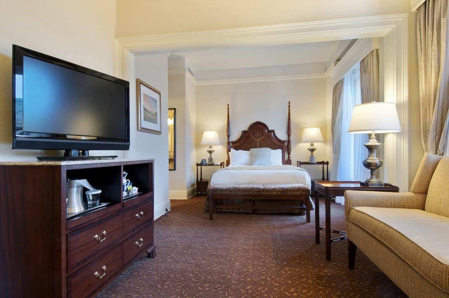 The Seelbach Hilton Hotel Louisville