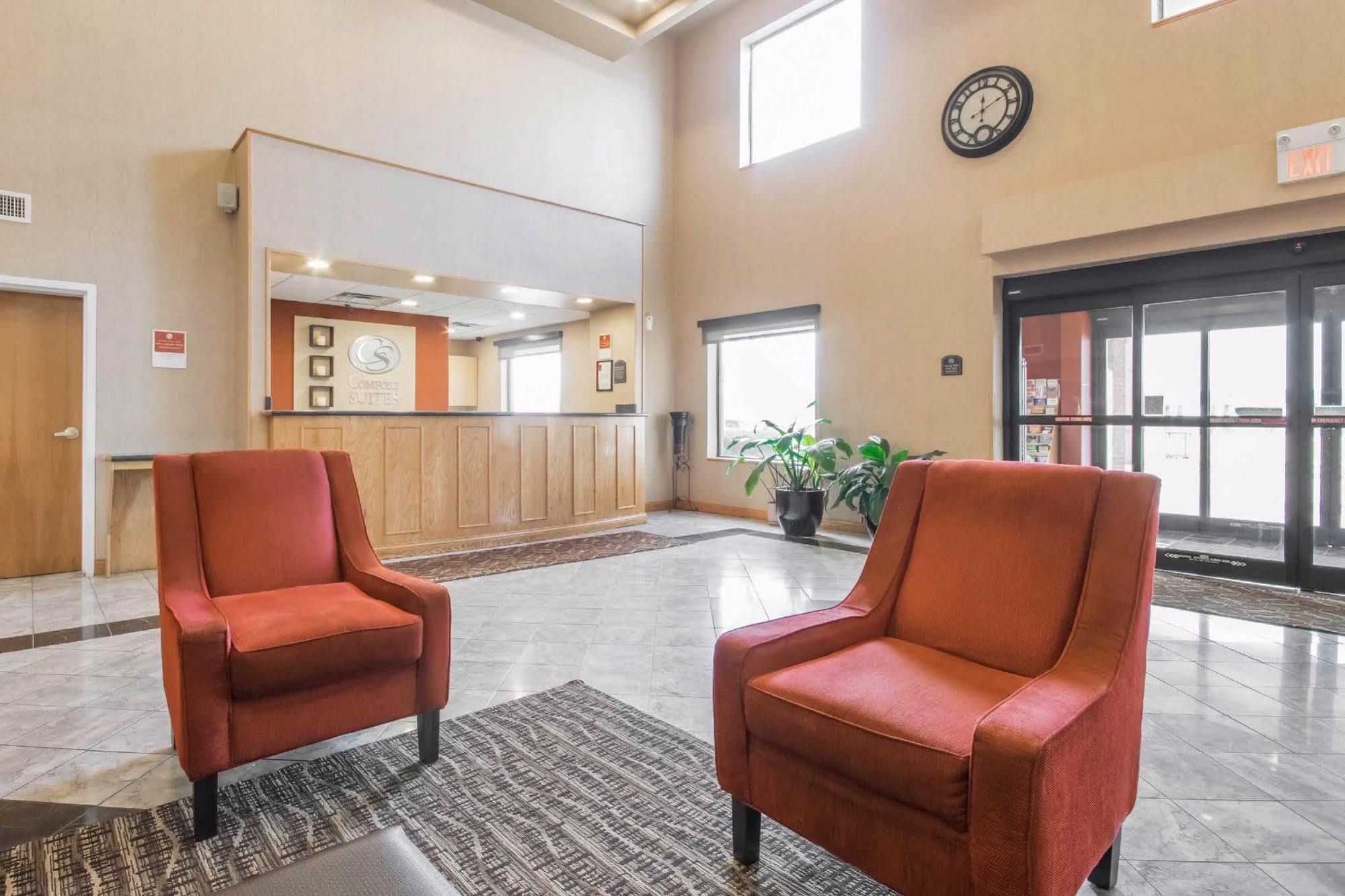 Comfort Airport Hotel