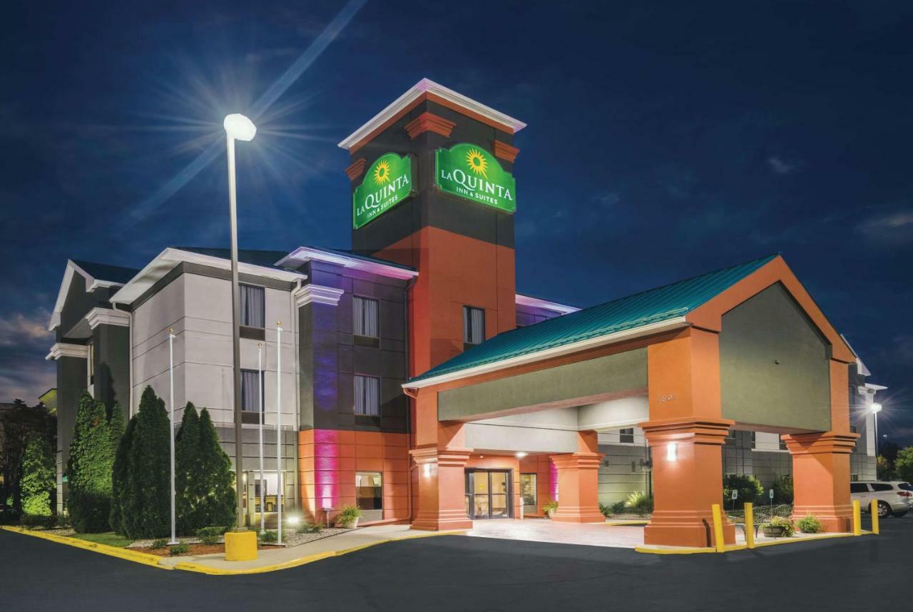 La Quinta & By Wyndham East 3* Louisville