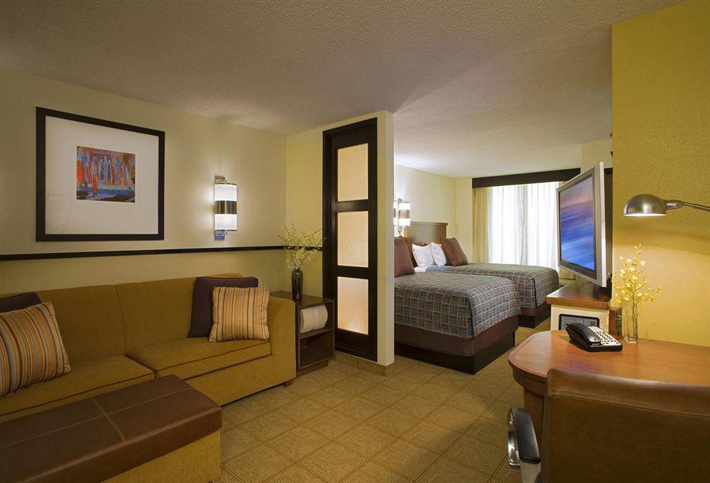 Hotel Hyatt Place Louisville-east 3*