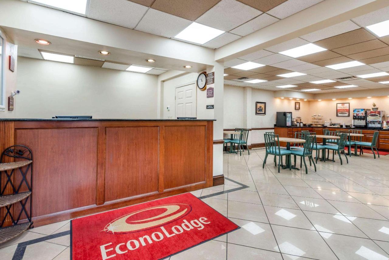 Econo Downtown