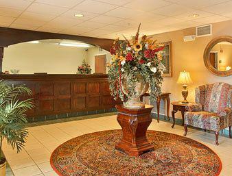 Hotel Comfort & Airport Fair & Expo 3*