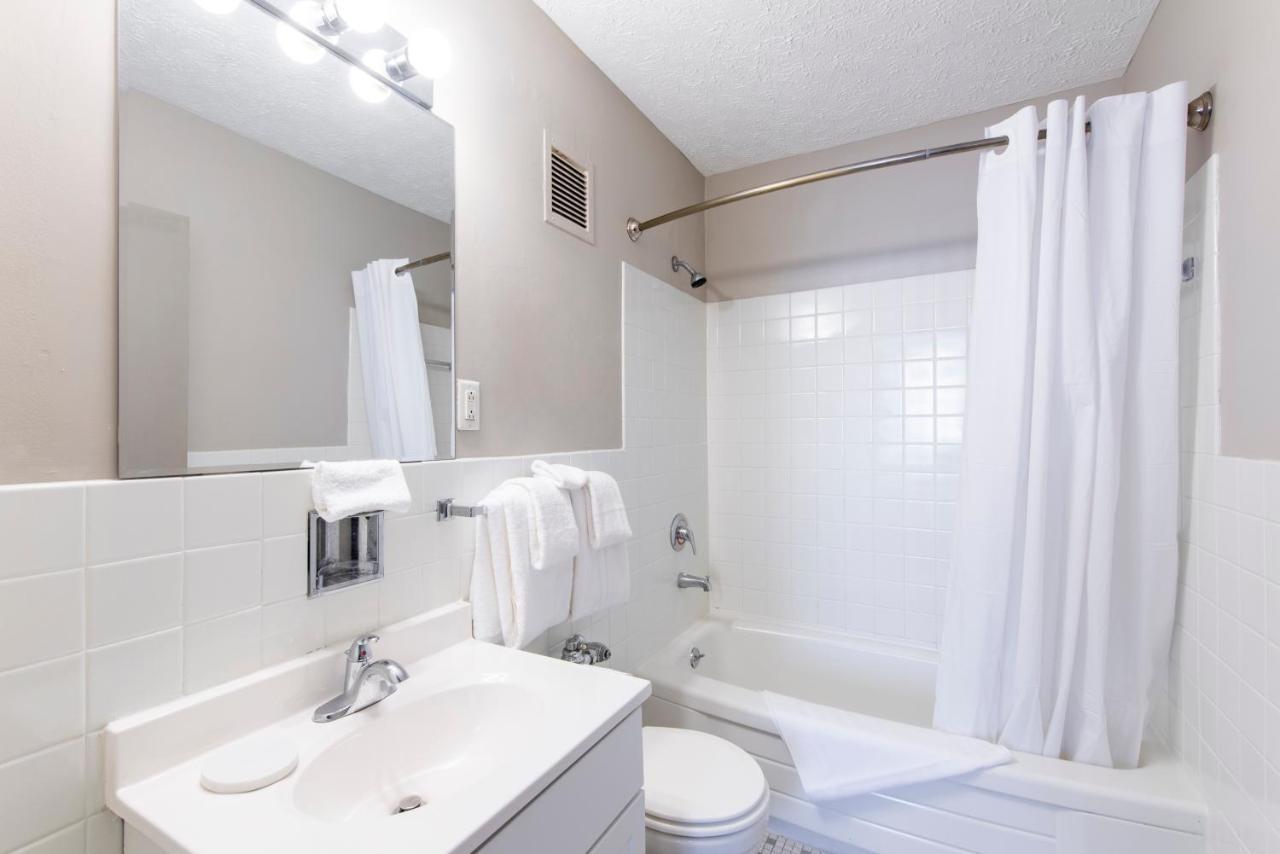 Aparthotel Abode Downtown - 4th St Live